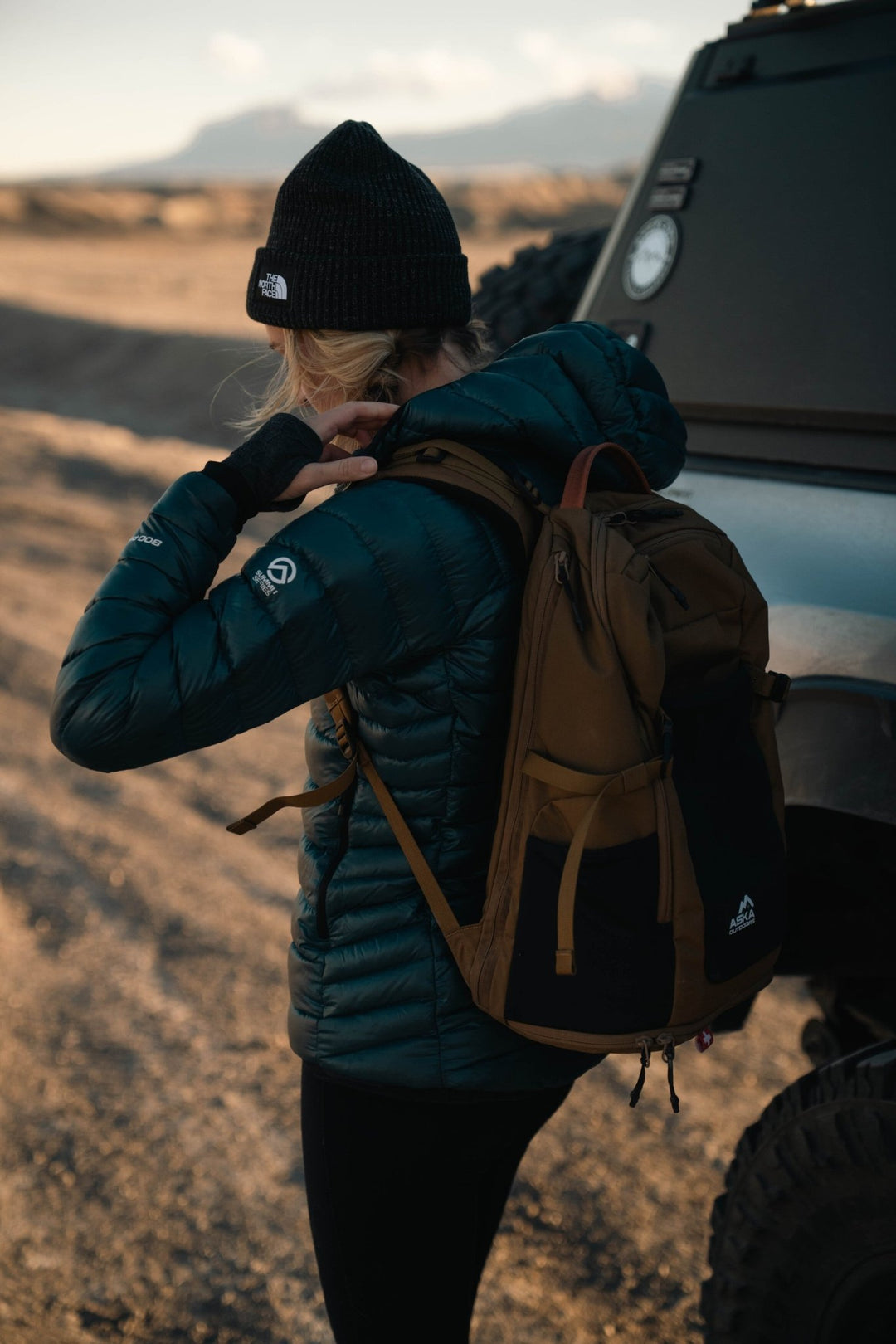 Everyday Carry 24L Pack – with Integrated First Aid System - Aska Outdoors