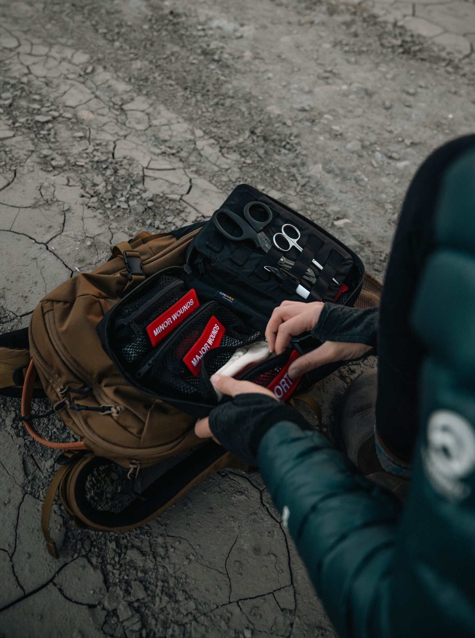 Everyday Carry 24L Pack – with Integrated First Aid System – Aska